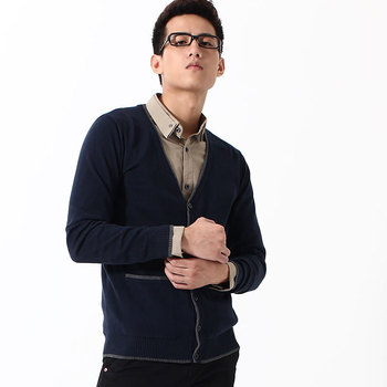 <em>针织衫搭配</em>_西班牙外贸原单新款<em>男士</em>秋装 深蓝