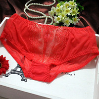 88元包邮无痕中腰莫代尔性感蕾丝内裤女 内衣