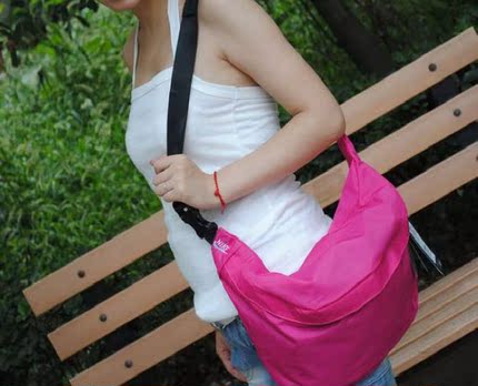 14新款<em>NIKE女包</em> <em>耐克</em>斜挎包休闲包大版腰包耐
