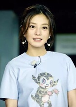 【赵薇 珍珠耳环】最新最全赵薇 珍珠耳环搭配