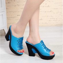 【高跟<em>女凉拖鞋红蜻蜓</em>】最新最全高跟<em>女凉拖鞋</em>