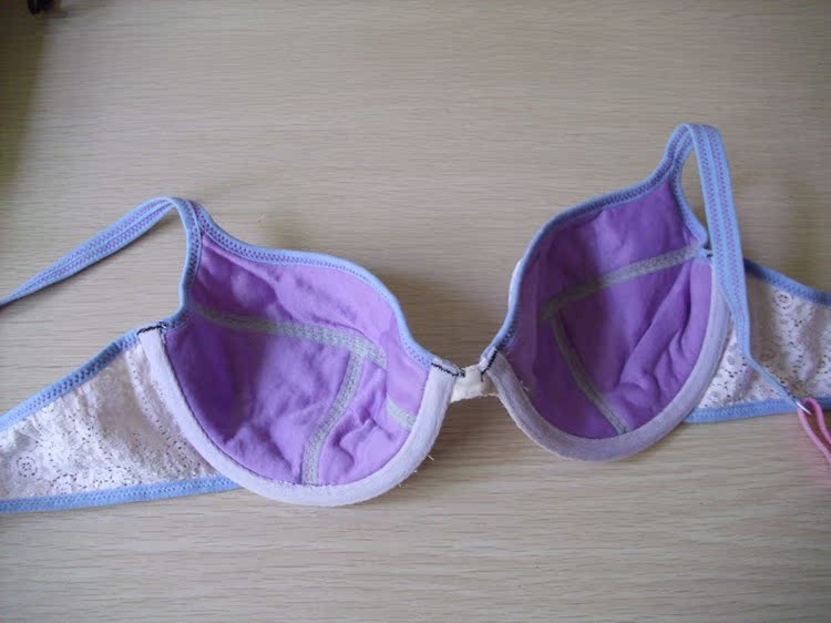 外贸 夏季薄款 蕾丝<em>胸罩</em> 有衬带钢托<em>文胸</em> 适合3