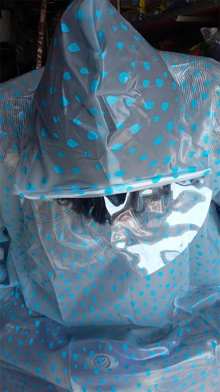the republic of korea fashion transparent crystal lovely Shuiyu Dot ma'am Electric vehicle motorcycle Raincoat Poncho Sleeved free shipping