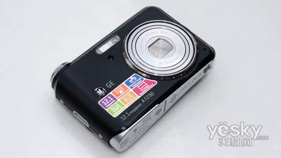 Цифровая камера Sanyo GE S1415 1200 CCD Цифровая камера Sanyo GE S1415 1200 CCD