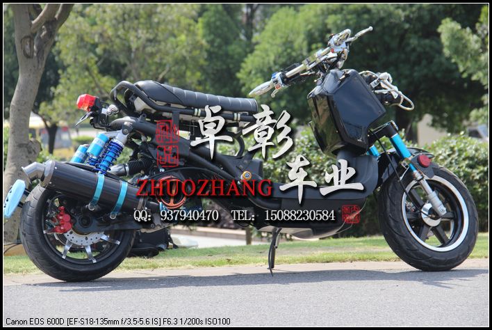 150CC祖玛山猫踏板摩托车爆改加长款12寸宽