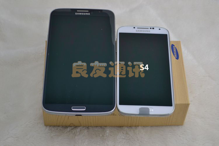 Мобильный телефон Samsung GT-I9200 Galaxy Mega 6.3 Android / Эндрюс 联通3G GSM/WCDMA(3G) Емкостный сенсорный экран 6.3 дюймов Wi-Fi доступ в Интернет, GPS навигация, Hd видео, GPRS-Интернет, Одна карта Мобильный телефон Samsung GT-I9200 Galaxy Mega 6.3 Android / Эндрюс 联通3G GSM/WCDMA(3G) Емкостный сенсорный экран 6.3 дюймов Wi-Fi доступ в Интернет, GPS навигация, Hd видео, GPRS-Интернет, Одна карта