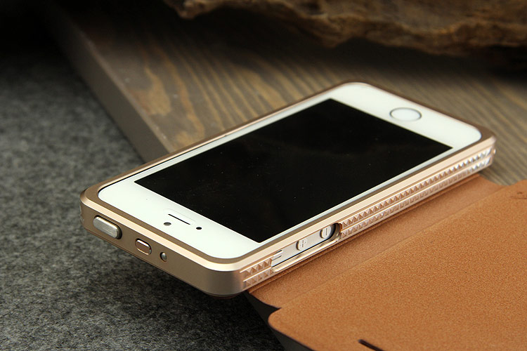 iMatch Luxury Aluminum Metal Bumper Premium Genuine Leather Flip Magnetic Case Cover for Apple iPhone SE/5S/5