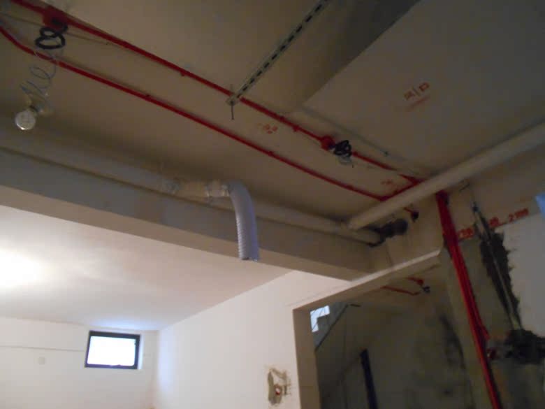 吊装式管道除湿机安装排管