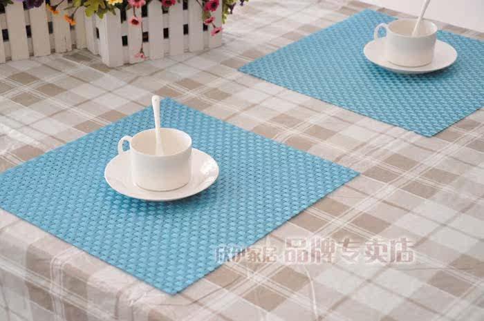 Xinyi green PVC tasteless waterproof and breathable 35*3CM placemat | insulating mat | | dining table pad coasters