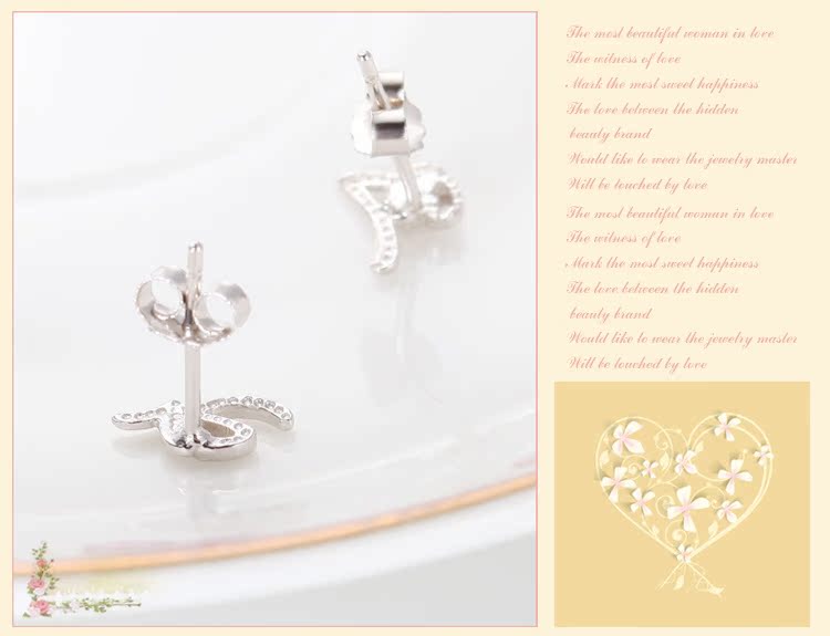 Гвоздики To silver 925 LOVE Гвоздики To silver 925 LOVE