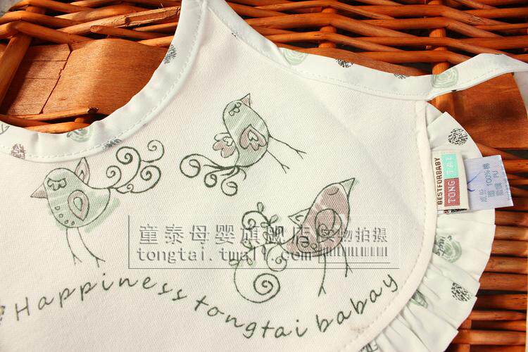 TongTai Tong Tai new baby bib saliva baby lace saliva towel bibs waterproof saliva two cartridge 1037