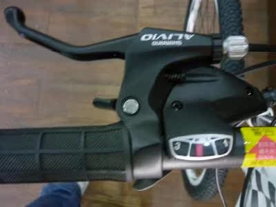 Горный велосипед Of Giant 770-D12 10 Жесткий каркас (без амортизаторов) 26 * 15.5 ( 150- 165см), 26 * 17 (165-175см), 26 * 19 ( 175- 185см ) 24-скорости Двойные дисковые тормоза Механическая рессорная вилка (не глушит низкие колебания) Горный велосипед Of Giant 770-D12 10 Жесткий каркас (без амортизаторов) 26 * 15.5 ( 150- 165см), 26 * 17 (165-175см), 26 * 19 ( 175- 185см ) 24-скорости Двойные дисковые тормоза Механическая рессорная вилка (не глушит низкие колебания)