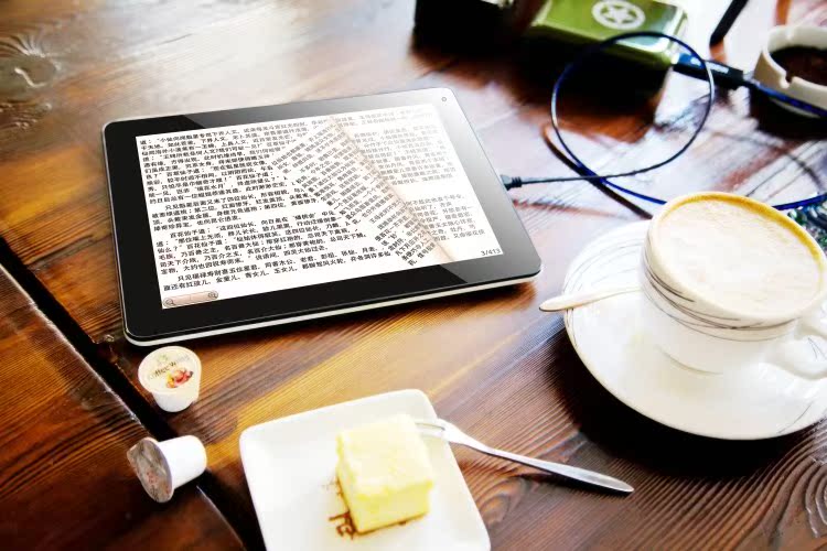Планшет Colorful CT974 Ivory 32GB WIFI Retina 2G Планшет Colorful CT974 Ivory 32GB WIFI Retina 2G