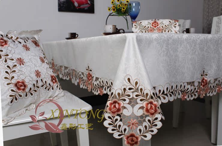 Скатерть Xin Tong 809 6730 Скатерть Xin Tong 809 6730