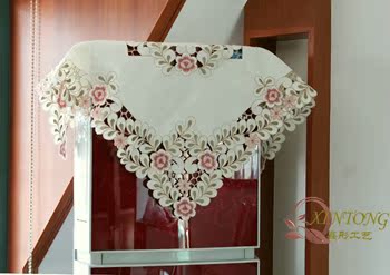 Скатерть Xin Tong 809 6730 Скатерть Xin Tong 809 6730