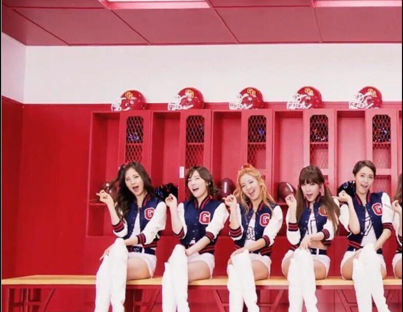 <em>少女时代</em>同款<em>OH</em>打歌ds演出服长袖啦啦队拉拉