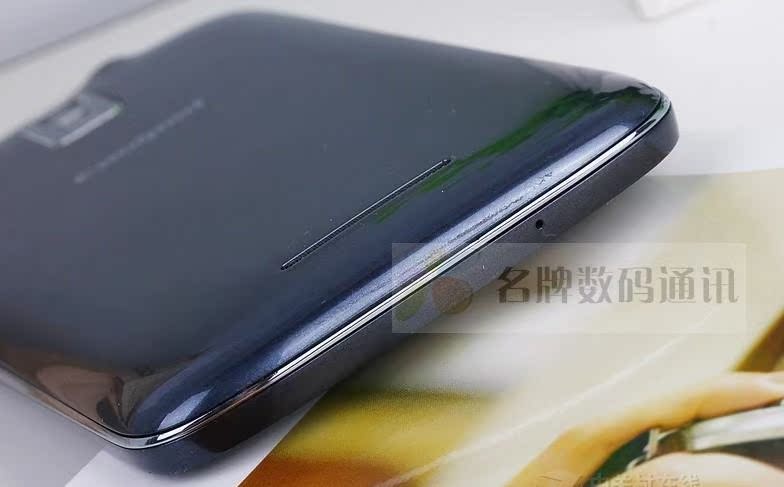 Мобильный телефон Coolpad 7295 MAX 7295+ 4.0 Мобильный телефон Coolpad 7295 MAX 7295+ 4.0
