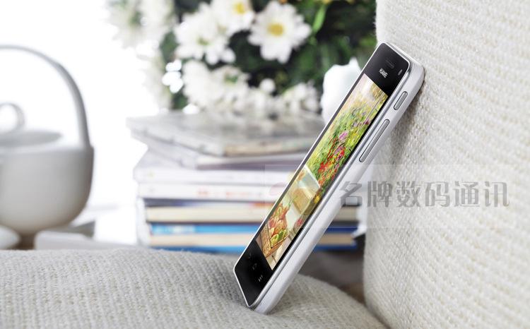 Мобильный телефон Huawei Ascend D2 D2 Мобильный телефон Huawei Ascend D2 D2