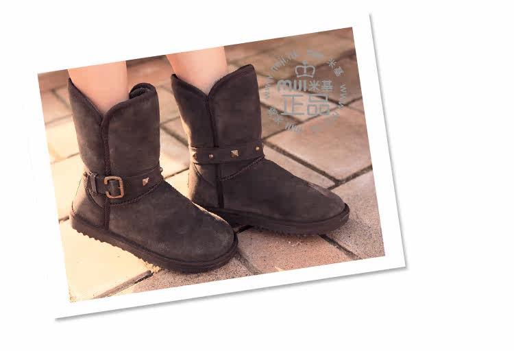New leather snow boots female rivet metal belt buckle in boots sub