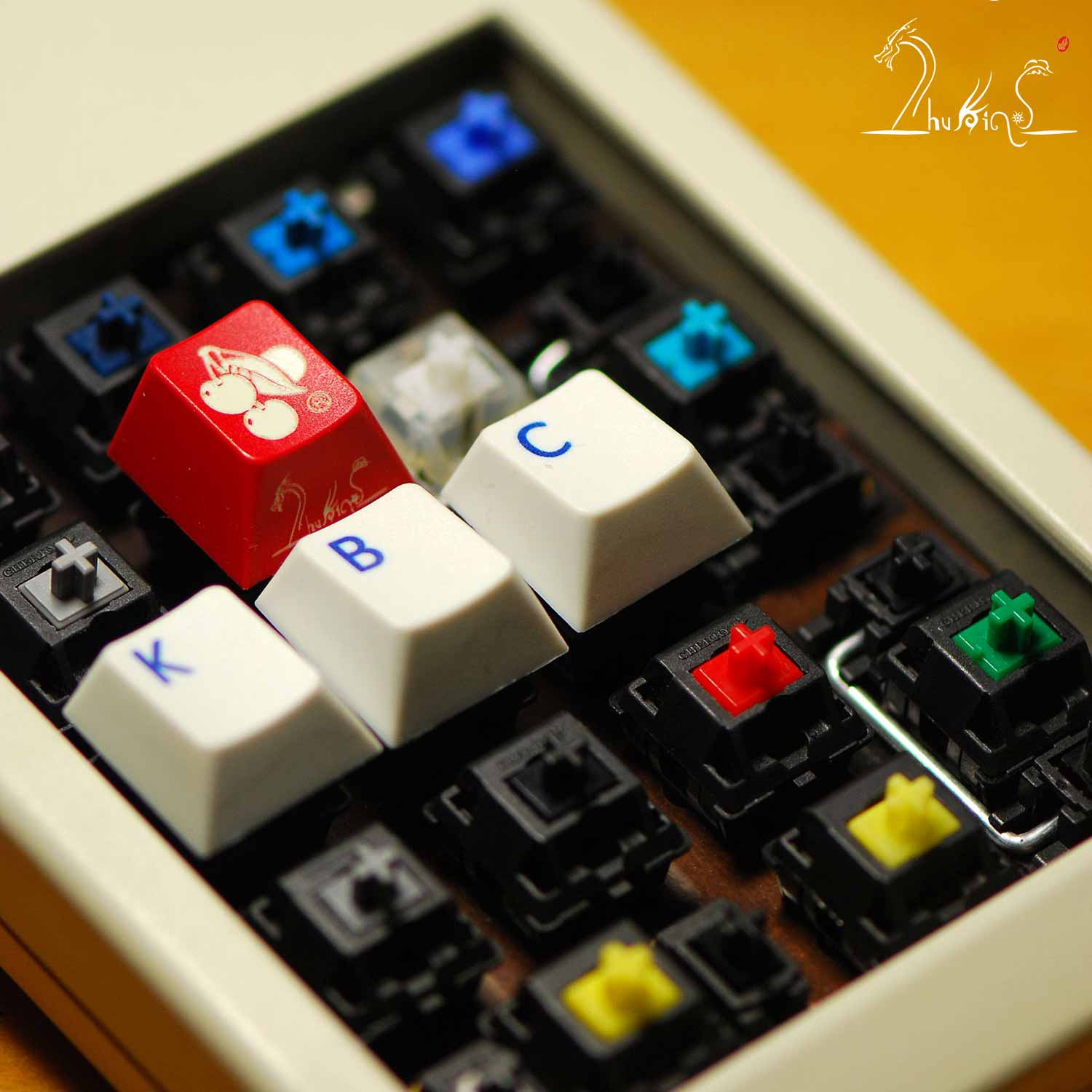 [W̶T̶B̶] Cherry logo keycap taobao • deskthority