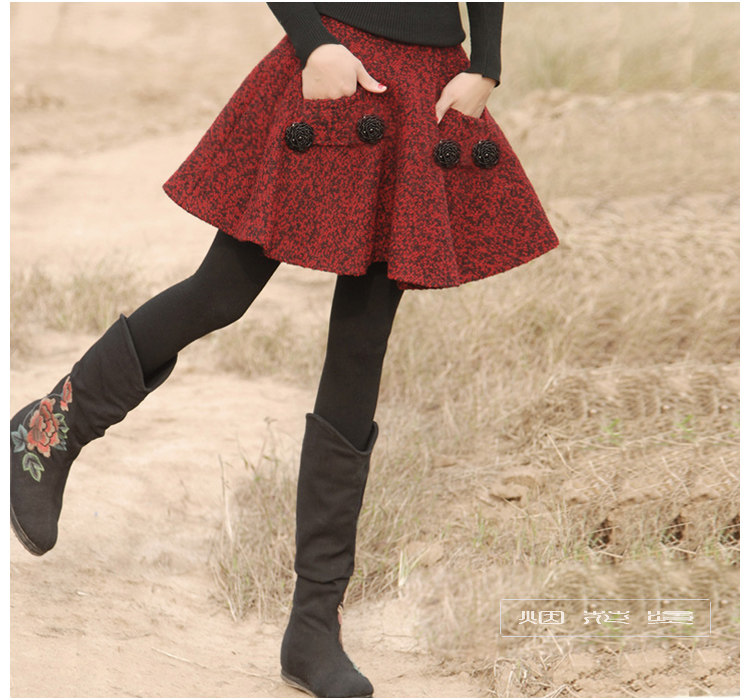 批发采购<em>女式</em>风衣、大衣-<em>烟花烫</em>ZG2013冬畅销