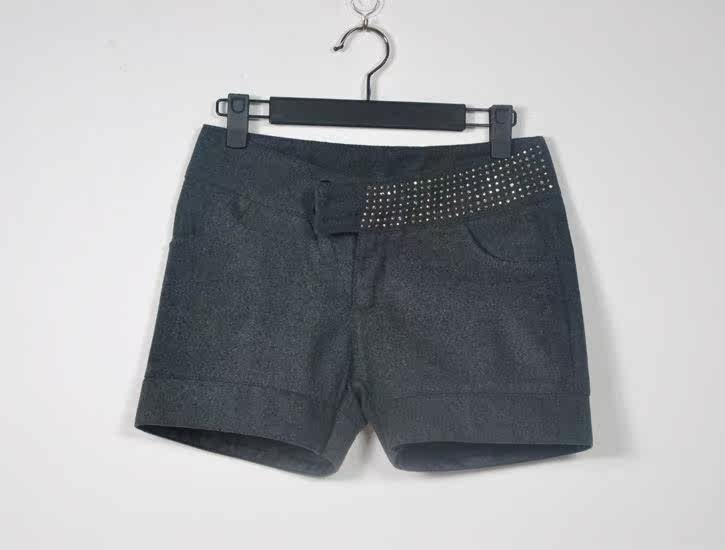 【毛呢秋冬女式热裤<em>短裤</em> <em>黑色深灰色</em> 提臀<em>显瘦</em>