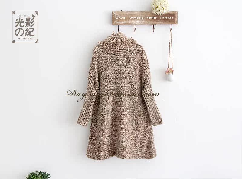 【毛领宽松蝙蝠袖<em>加</em>绒粗棒<em>针织开衫 </em>加厚中长