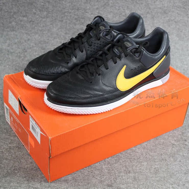 бутсы Nike 442125/071 NIKE5 STREETGATO 442125-071 Мужские Искусственная кожа Анти-скольжение, Воздухопроницаемые, Износостойкая, Закрытость, Амортизация бутсы Nike 442125/071 NIKE5 STREETGATO 442125-071 Мужские Искусственная кожа Анти-скольжение, Воздухопроницаемые, Износостойкая, Закрытость, Амортизация