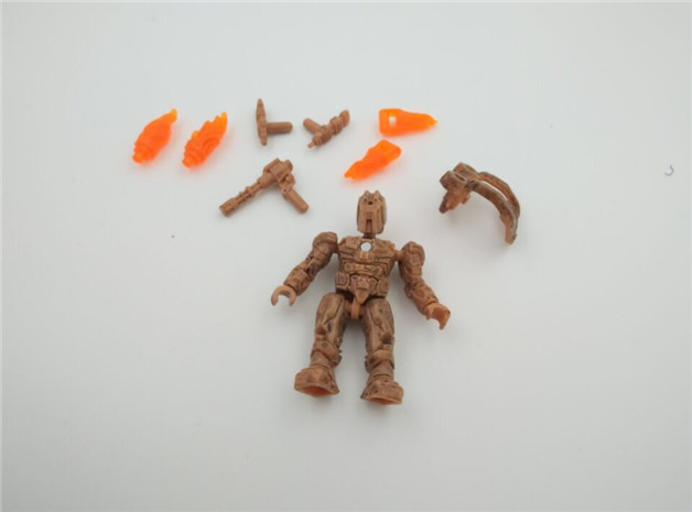 Подвижная модель куклы Mei Jia Bao Mega Bloks Mega Bloks Подвижная модель куклы Mei Jia Bao Mega Bloks Mega Bloks