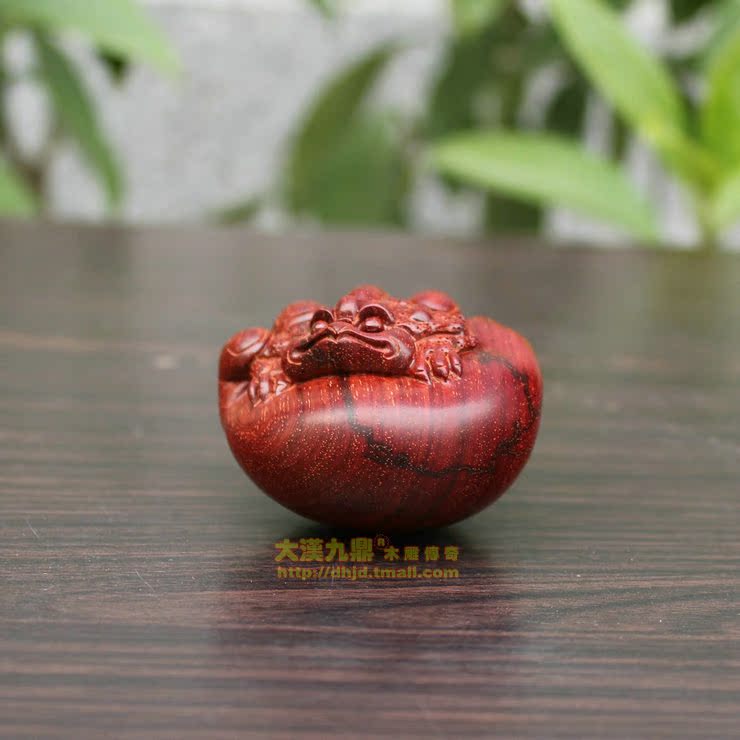 【掌中宝 藏宝金蟾 印度小叶紫檀木雕工艺品把