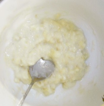 自制香蕉牛奶面膜的方法步骤 附使用效果