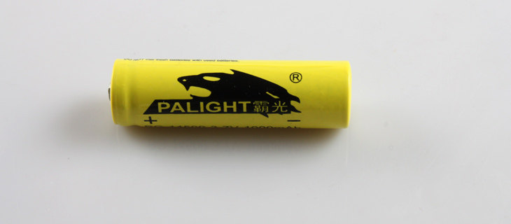 500 lithium flashlight batteries 3.7V rechargeable battery lithium-ion battery
