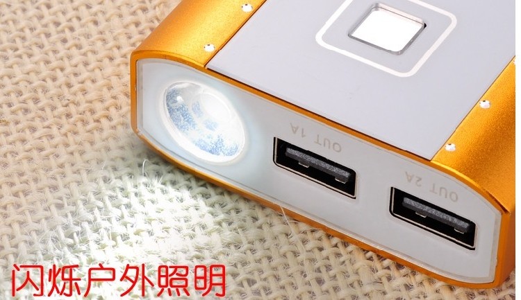 Аккумулятор Zealot Iphone4s/5 10000 Аккумулятор Zealot Iphone4s/5 10000