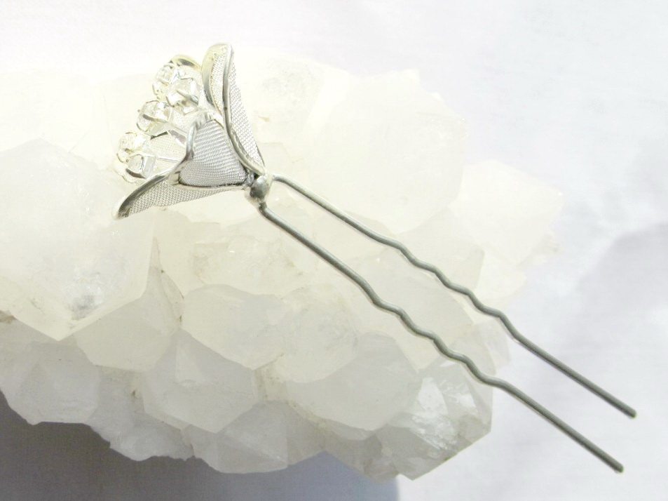 高贵百合花水钻头簪/<em>新娘发型簪子</em>-淘满意 【返