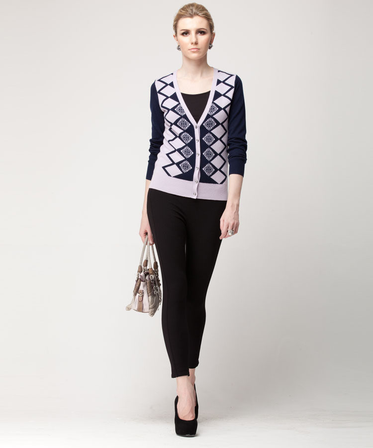 绒华贵族专柜 <em>女羊绒</em>衫 深V领<em>纽扣</em>针织<em>开衫</em>外