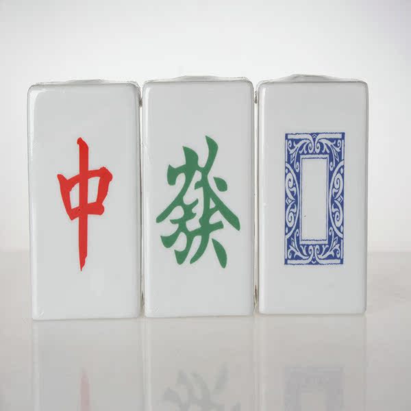 台湾高粱酒 52度 一同发财 高粱酒 中发白大三