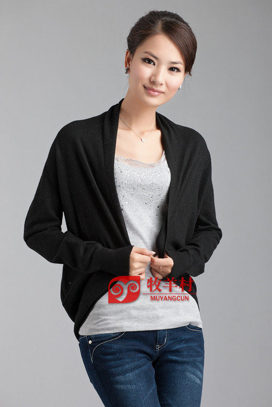 秋季女式<em>羊绒披肩小开衫</em>女士羊毛衫外套时尚毛