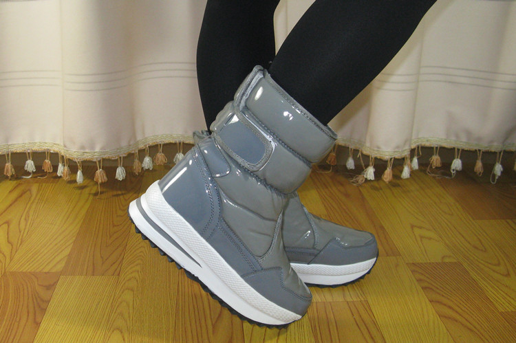 Женские сапоги Other domestic brands yh001 Зима Круглый носок Липучка Плоская подошва Плоская подошва Искусственная кожа С блестками Женские сапоги Other domestic brands yh001 Other domestic brands Милый Искусственный плюш с длинным ворсом Угги С блестками Зима Прошитая обувь Плоская подошва Средняя высота сапог Искусственная кожа Резиновая подошва Круглый носок Липучка Однотонный цвет