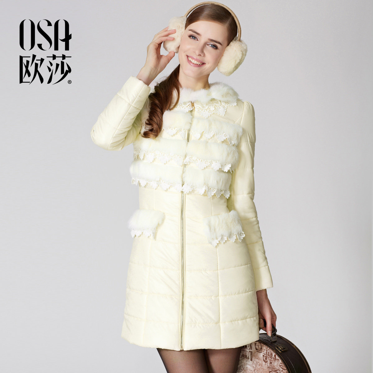 OSA品牌服饰旗舰店2013<em>冬季</em>棉服<em>外套兔毛</em>领
