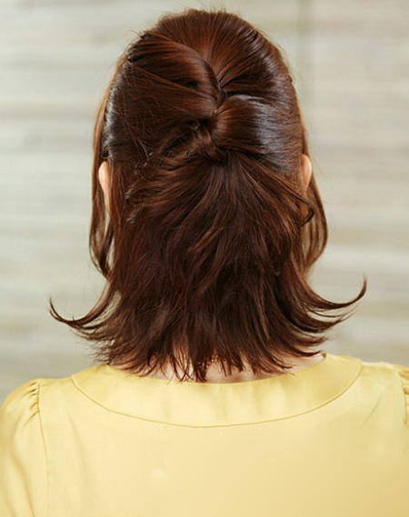 现代女性独立气质OL职业扎发