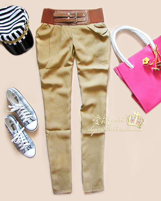 <em>秋日</em>必<em>女鞋</em>备超赞美衣 搭出气质迷人感_fv2ch