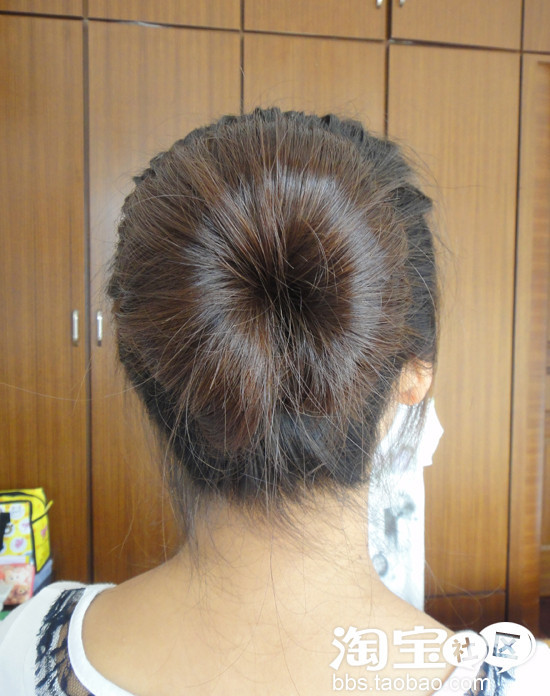 orowt703:夏末秋<em>编头发</em>的方法初 三分钟打造大