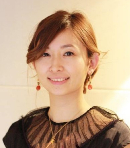 现代女性独立气质OL职业扎发