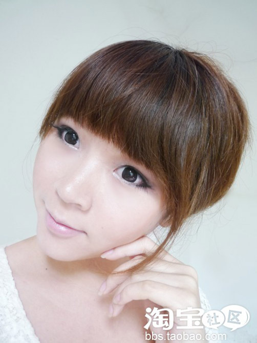 DIY美发2教女孩<em>如何梳漂亮</em>头发011最潮4款发