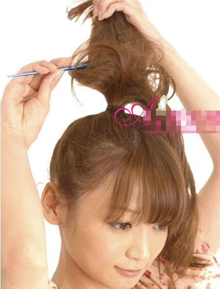 蝴蝶<em>怎么盘好看</em>的<em>头发</em>结+丸子头详细教程教你