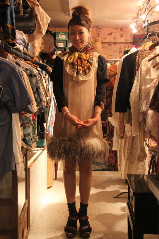 超性感大胆!街拍日本网络红人莫小雪街头最个