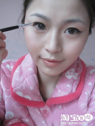 【转帖】超牛<em>美女</em>的<em>化妆秀</em>-淘宝化妆品购物分