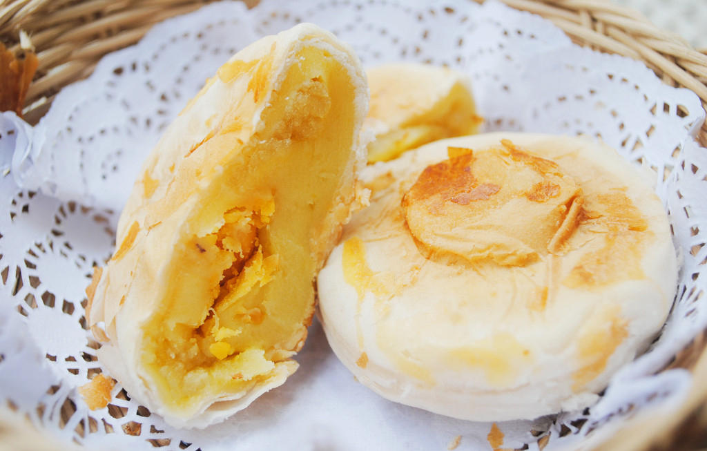 当榴莲遇上饼,奇妙而甜蜜口味让你停不下口!_