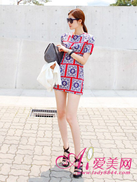 娇小女这样穿衣 <wbr>