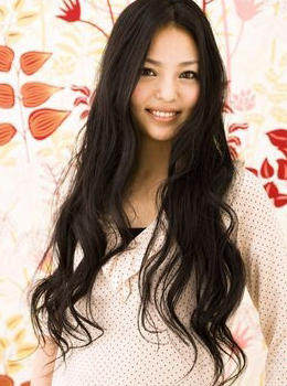 回归<em>菱形</em>脸<em>发型</em>东方美5款黑发<em>发型</em>味道十足_